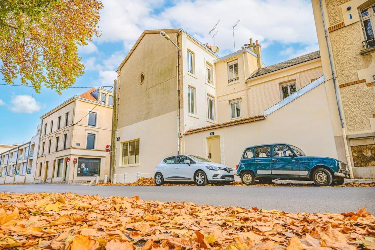 Suite Grand Siecle Ch - Reims Centre Ville エクステリア 写真